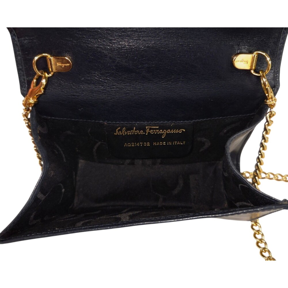 Vintage Salvatore Ferragamo Horseshoe Chain Flap Bag OS Women Black Leather Rare - Picture 10 of 11